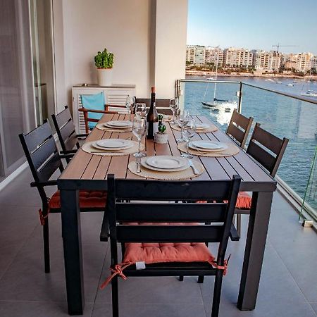 Seafront Two Bedroom Apartment San Ġiljan Kültér fotó