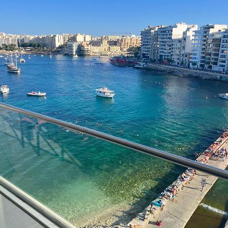 Seafront Two Bedroom Apartment San Ġiljan Kültér fotó