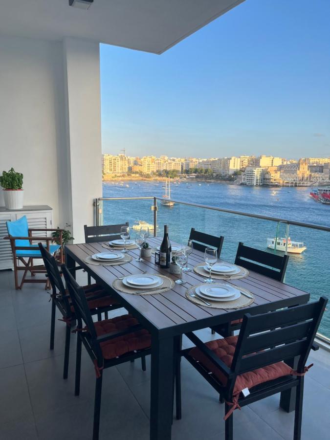 Seafront Two Bedroom Apartment San Ġiljan Kültér fotó